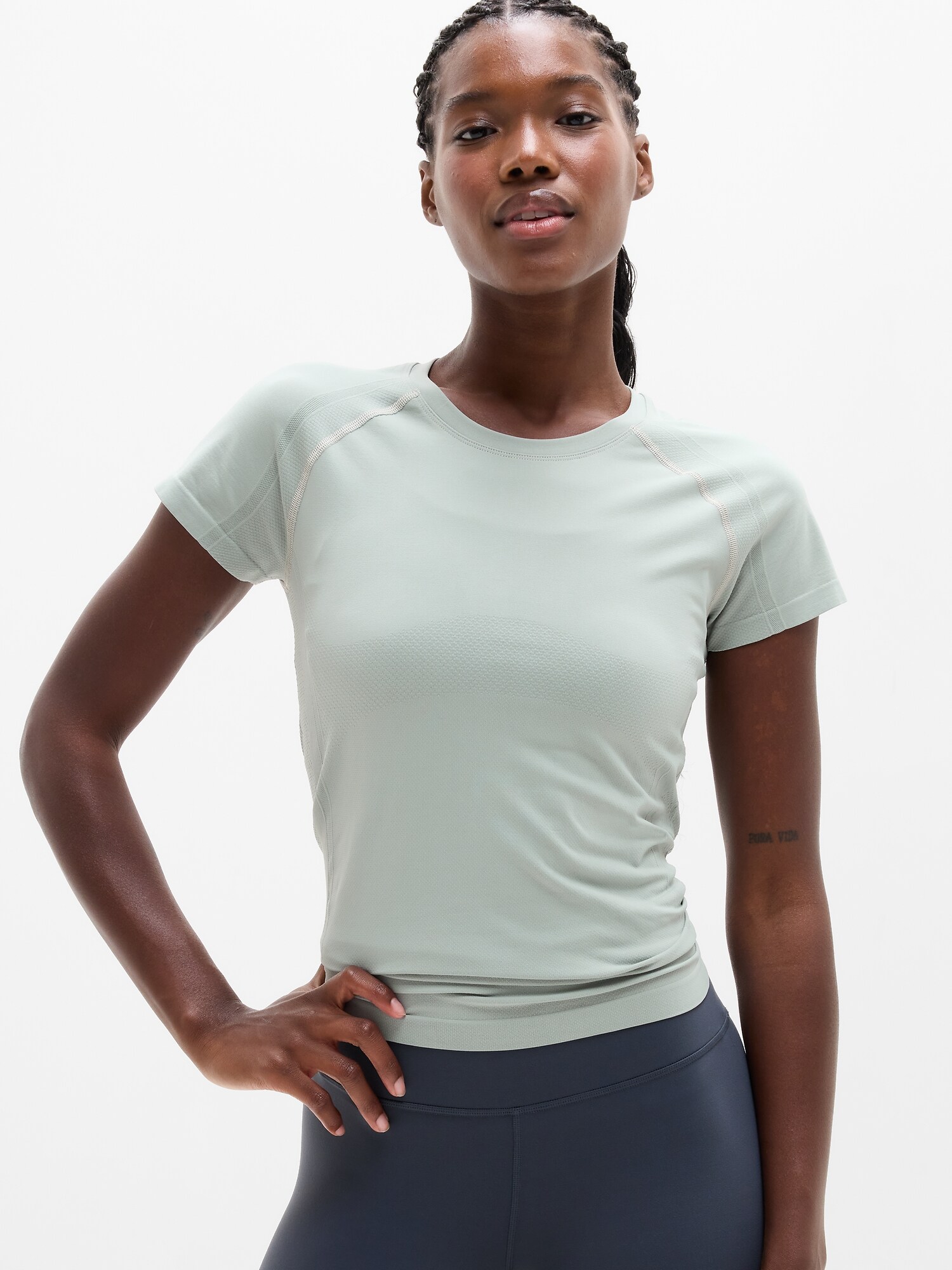 Athleta Women's Momentum Flex Tee Green Size S