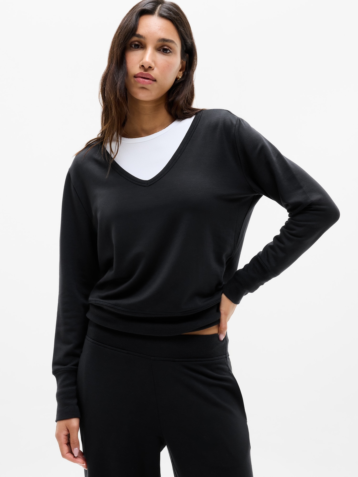 Athleta Women's Coaster Luxe V-Neck Sweatshirt Black Size S